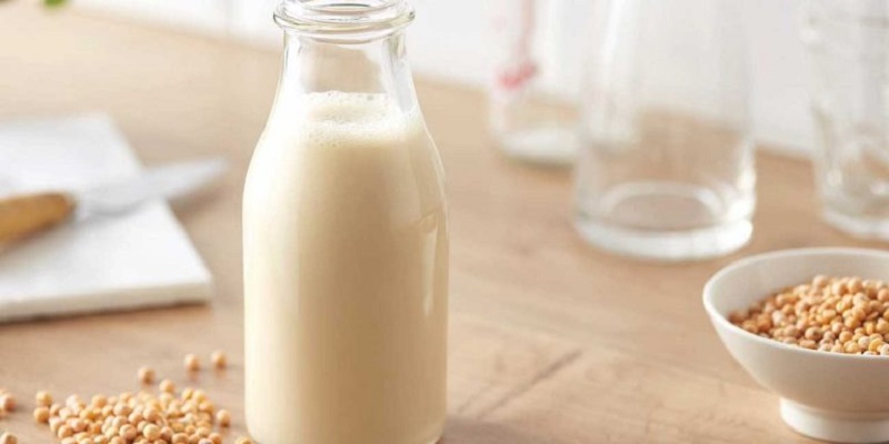 Có thể tự làm sữa đậu nành tại nhà không?